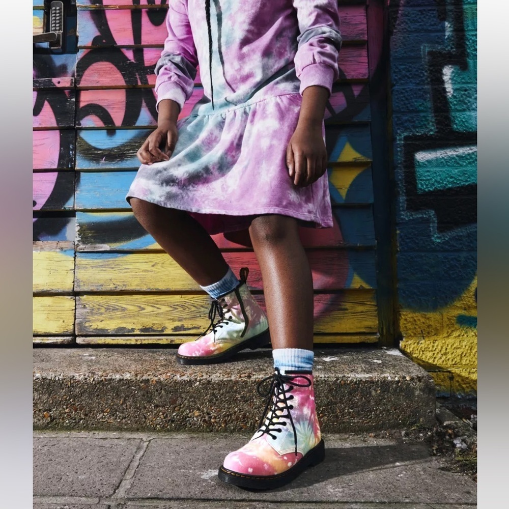 Dr. Martens 1460Y Multi Tie Dye Leather Combat Boots Youth M6 Women’s 7 EU 38 - Picture 16 of 16